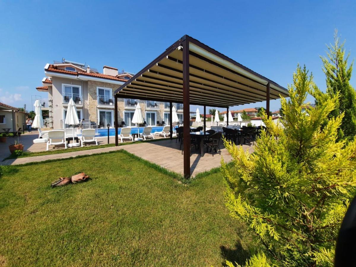 Vespera Hotel 달리안 외부 사진