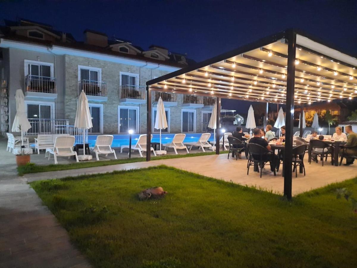 Vespera Hotel 달리안 외부 사진