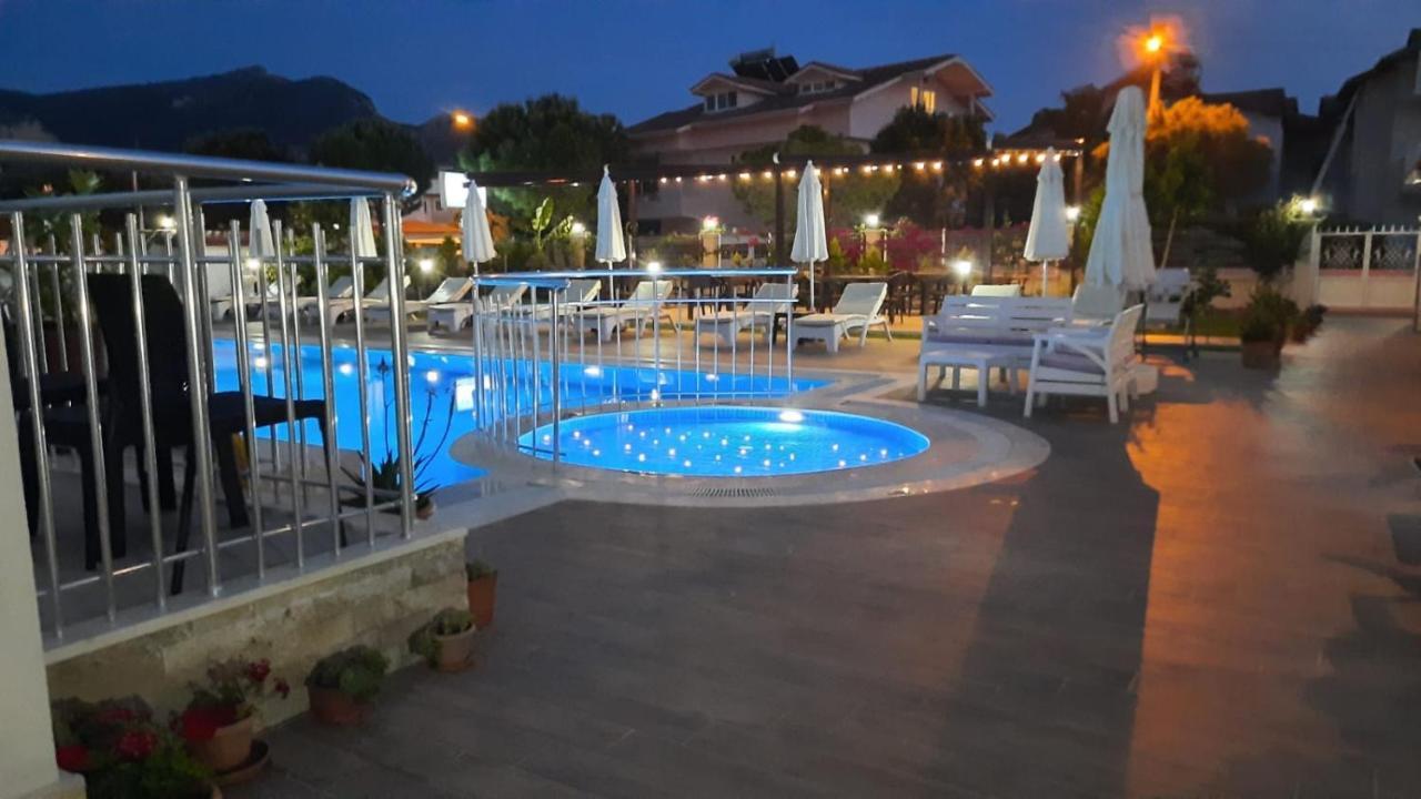 Vespera Hotel 달리안 외부 사진